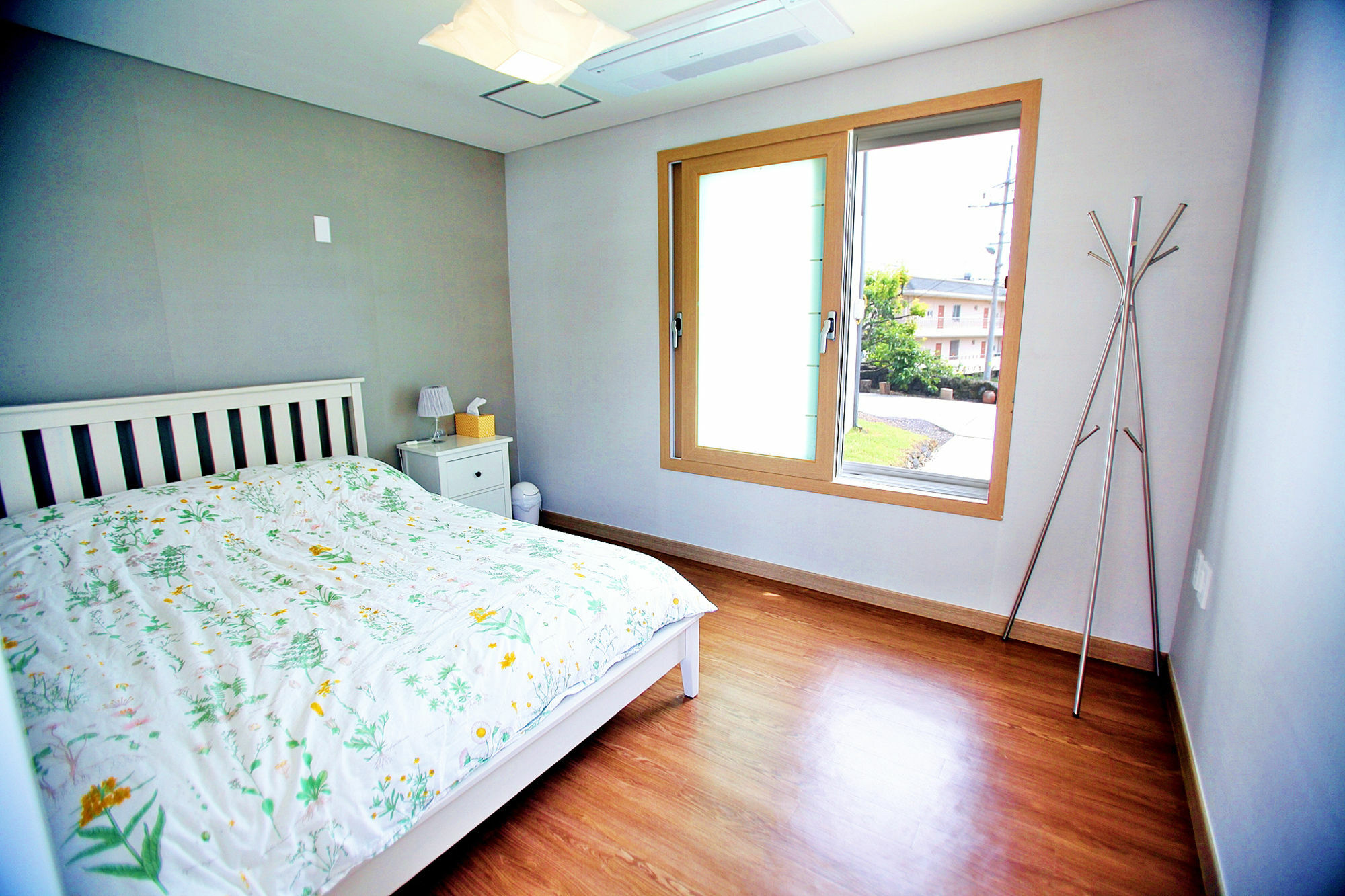 Saemmoru Pension Seogwipo Bagian luar foto