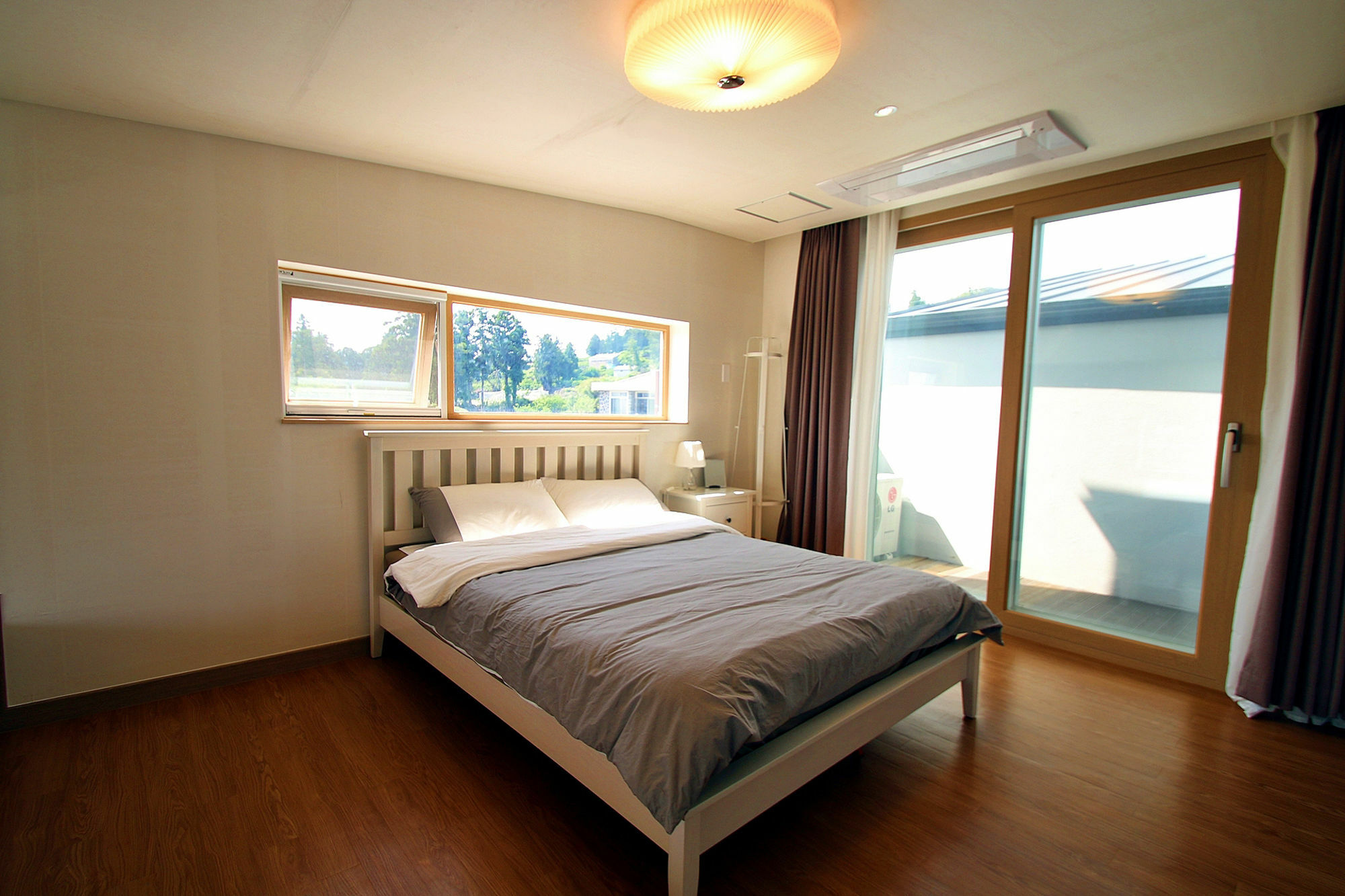 Saemmoru Pension Seogwipo Bagian luar foto